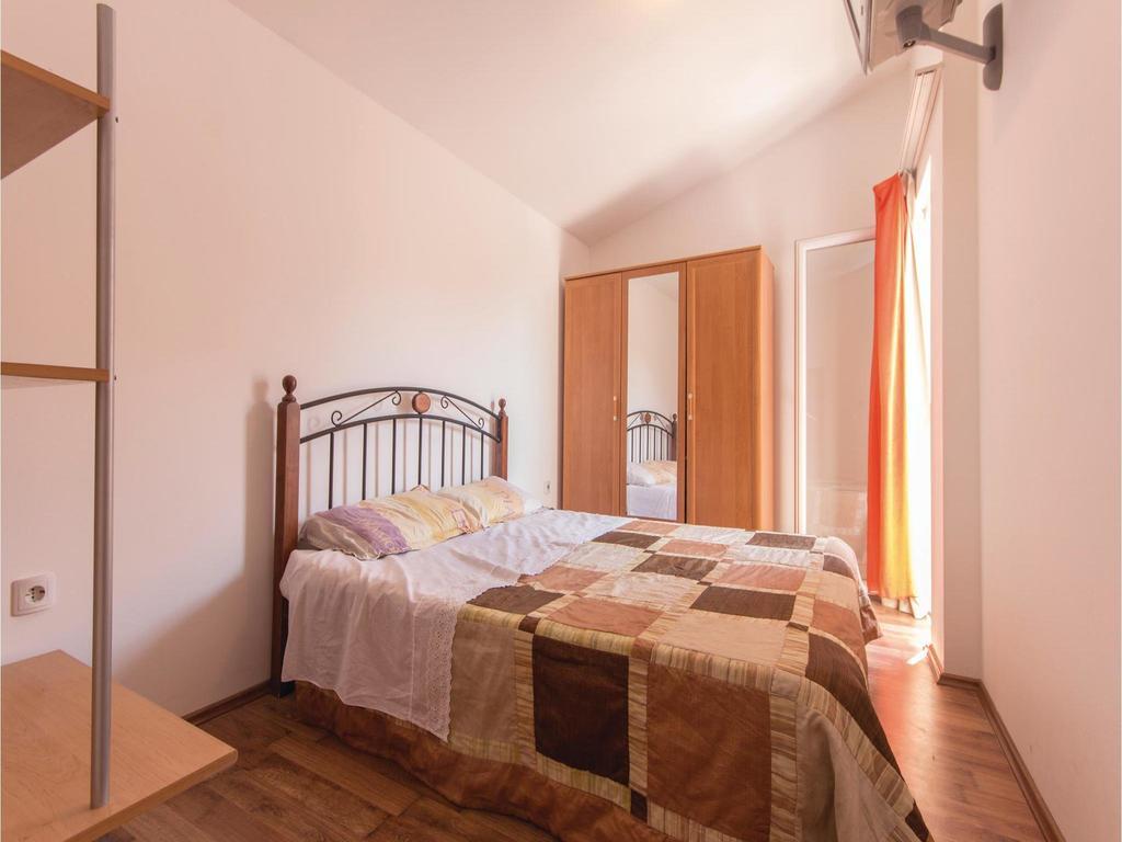 Holiday Home Eufemia-1 By Interhome بولا الغرفة الصورة