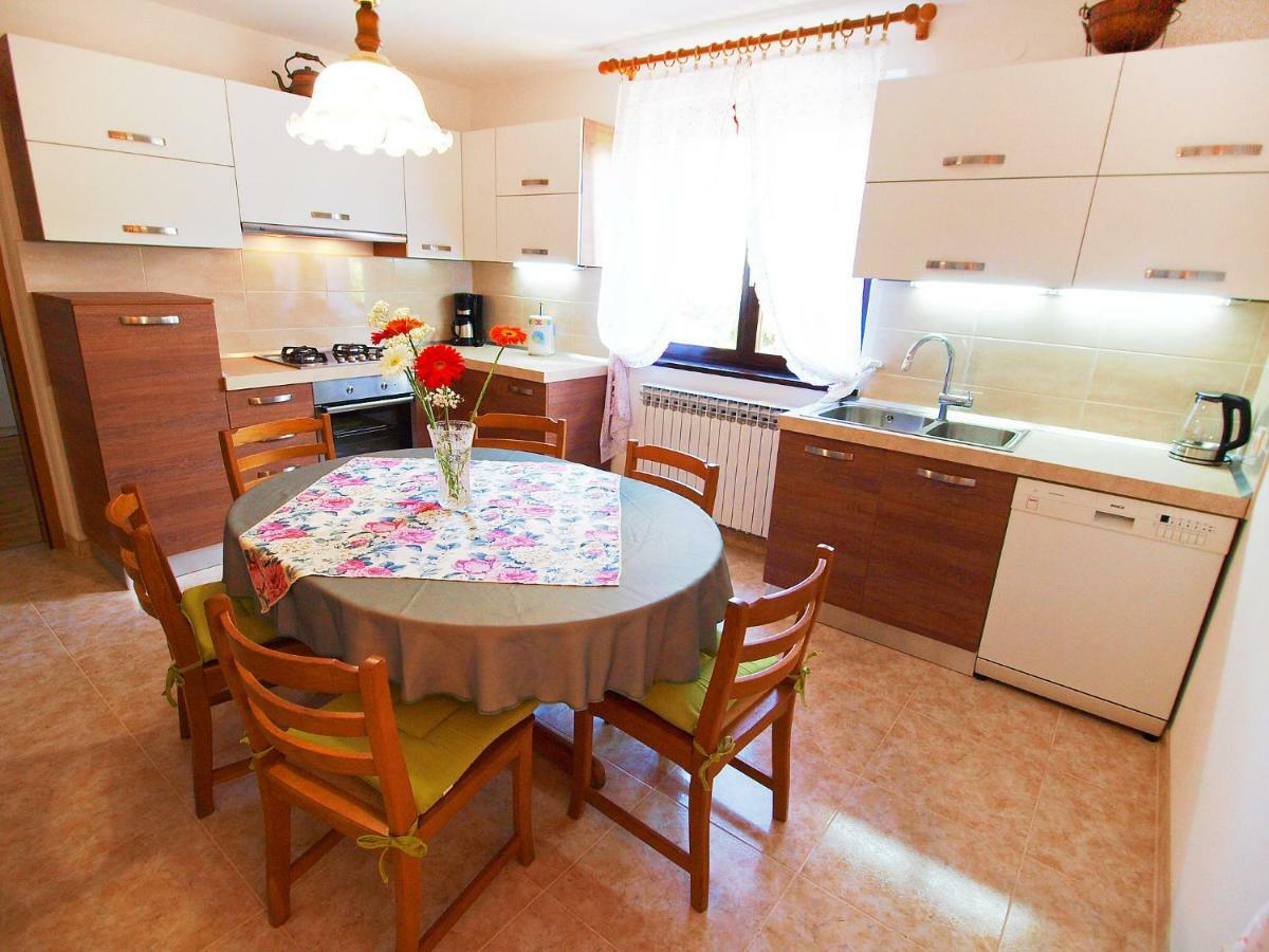 Holiday Home Eufemia-1 By Interhome بولا المظهر الخارجي الصورة